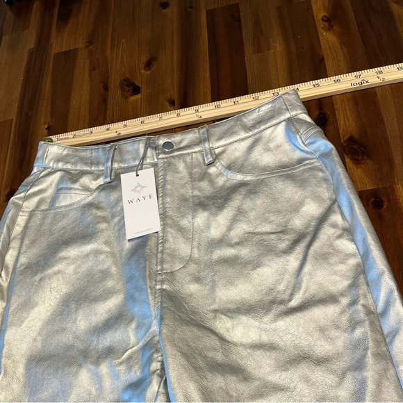 WAYF Luxury Metallic Silver High Rise Vegan Leather Pants Size Small - Picture 7 of 13